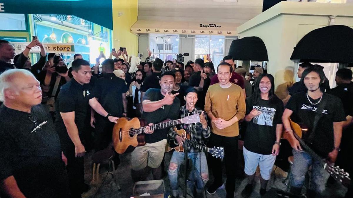 Joko P: Kehangatan Toko Lokal di Hati Warga Cilacap